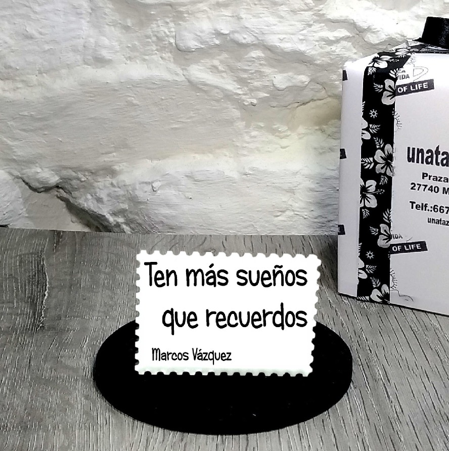 IMÁN. Ten más sueños que recuerdos.Marcos Vázquez